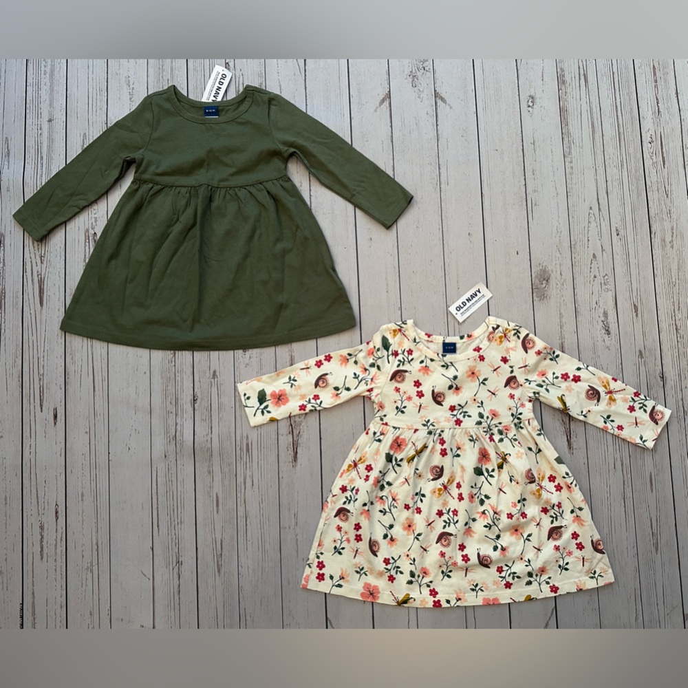 New Old Navy Baby Girl Dress  (2 pcs)